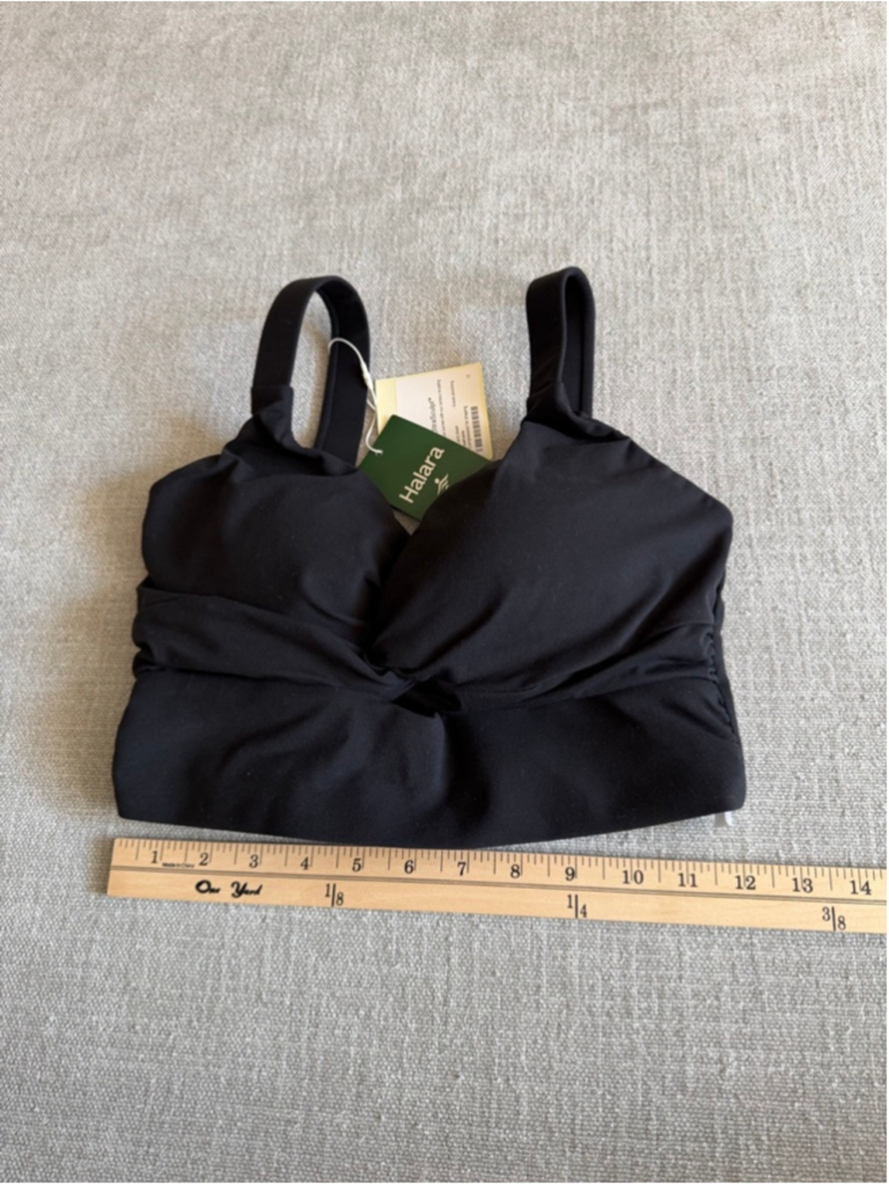 Halara UltraSculpt Light Support Molded Cups Push-Up Yoga Sports Bra Black small - Picture 7 of 9